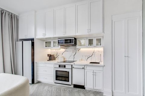 Photo 6 at 320 - 155 Yorkville Avenue, Annex, Toronto