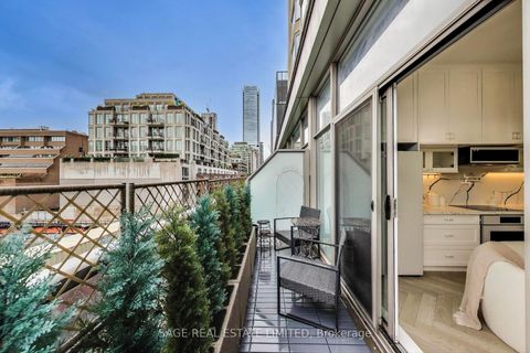 Photo 15 at 320 - 155 Yorkville Avenue, Annex, Toronto Photo 15 at 320 - 155 Yorkville Avenue, Annex, Toronto