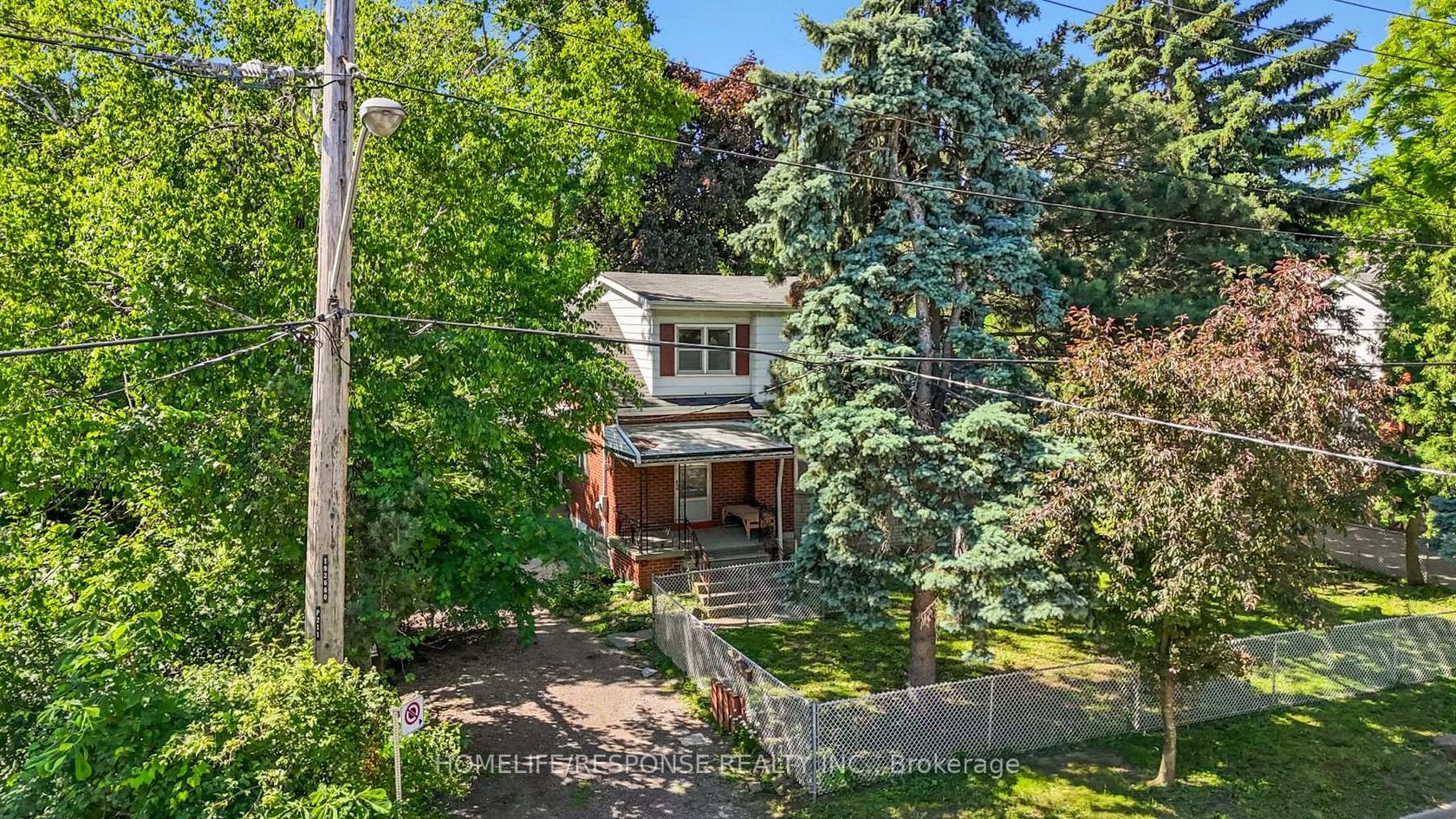 211 Bering Avenue, City Centre West, Toronto 