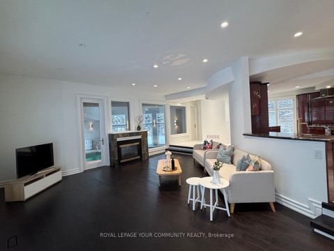 Photo 17 at 76 Silver Fox Place, Rural Vaughan, Vaughan