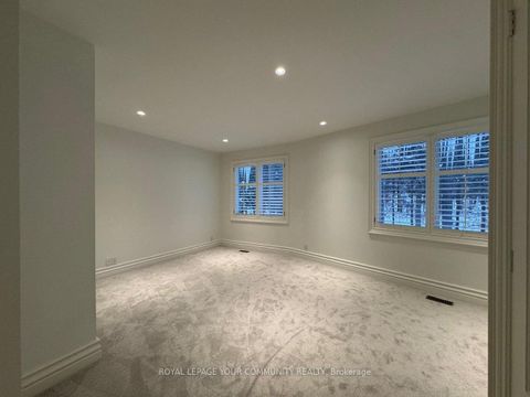 Photo 28 at 76 Silver Fox Place, Rural Vaughan, Vaughan