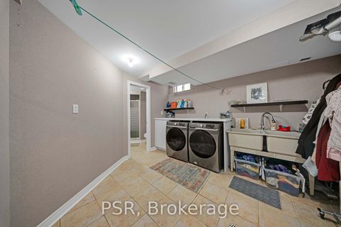 Photo 36 at 108 Villandry Crescent, Maple, Vaughan
