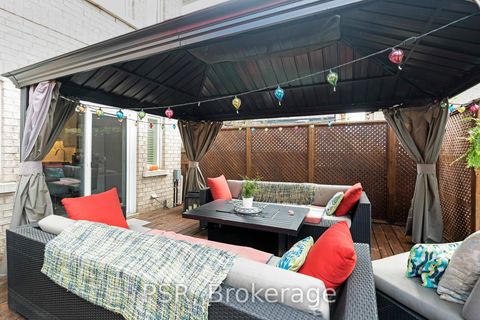 Photo 44 at 108 Villandry Crescent, Maple, Vaughan