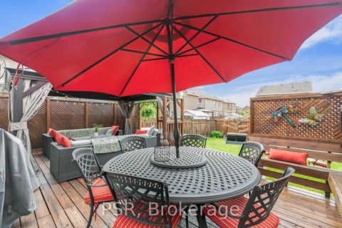 Photo 46 at 108 Villandry Crescent, Maple, Vaughan