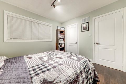 Photo 28 at 109 Laurelhurst Crescent, Vellore Village, Vaughan