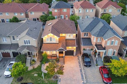 Photo 44 at 109 Laurelhurst Crescent, Vellore Village, Vaughan