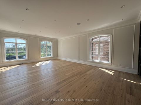 Photo 11 at 150 Olde Bayview Avenue, Oak Ridges Lake Wilcox, Richmond Hill