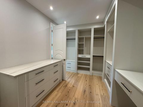 Photo 20 at 150 Olde Bayview Avenue, Oak Ridges Lake Wilcox, Richmond Hill
