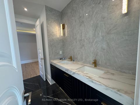 Photo 24 at 150 Olde Bayview Avenue, Oak Ridges Lake Wilcox, Richmond Hill