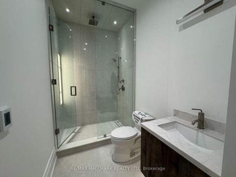 Photo 37 at 150 Olde Bayview Avenue, Oak Ridges Lake Wilcox, Richmond Hill