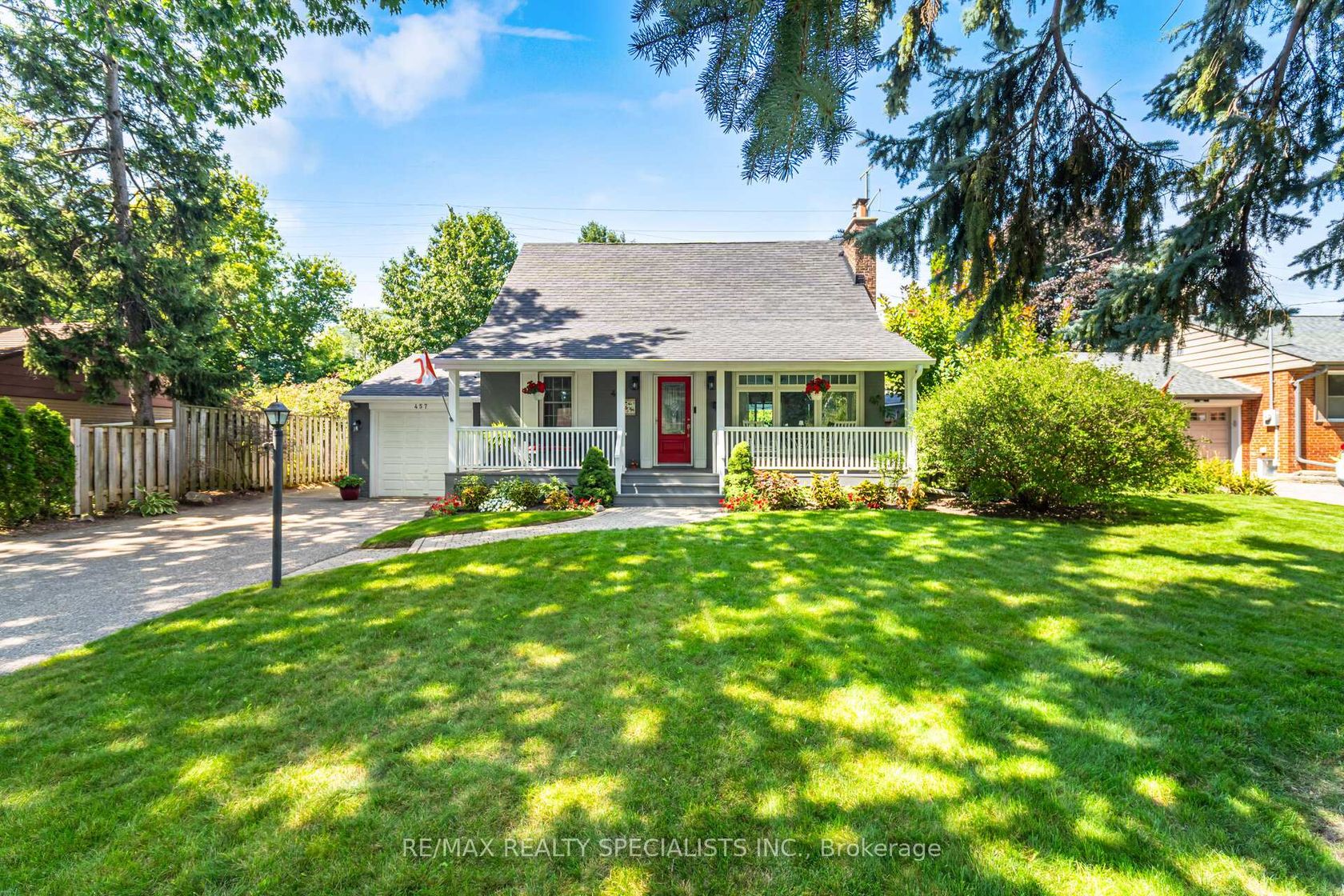 457 Selsey Drive, Cooksville, Mississauga by Loree Meneguzzi Real Estate 457 Selsey Drive, Cooksville, Mississauga