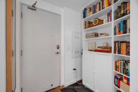 Photo 19 at 719 - 32 Trolley Crescent, Moss Park, Toronto