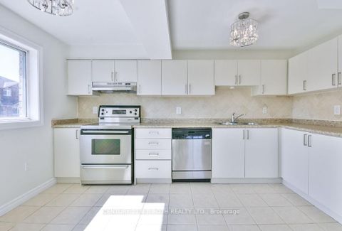 Photo 6 at 2 - 87 Goodwin Drive, Painswick South, Barrie Photo 6 at 2 - 87 Goodwin Drive, Painswick South, Barrie
