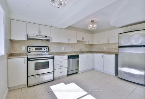 Photo 7 at 2 - 87 Goodwin Drive, Painswick South, Barrie Photo 7 at 2 - 87 Goodwin Drive, Painswick South, Barrie
