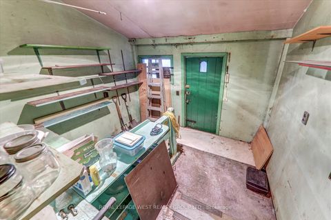 Photo 14 at 24 Augusta Avenue W, Chinatown, Toronto