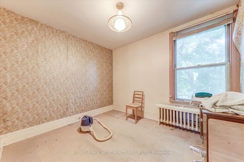 Photo 24 at 24 Augusta Avenue W, Chinatown, Toronto