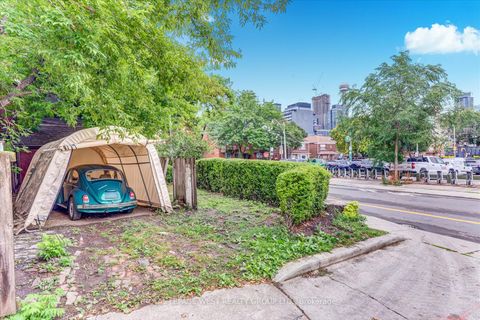 Photo 31 at 24 Augusta Avenue W, Chinatown, Toronto