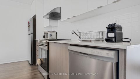 Photo 9 at Q-208 - 155 Canon Jackson Drive, Greenbrook, Toronto