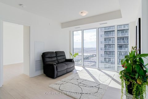 Photo 14 at 1910 - 8960 Jane Street, Vellore Village, Vaughan Photo 14 at 1910 - 8960 Jane Street, Vellore Village, Vaughan