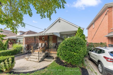 Photo 3 at 138 Kane Avenue, Eglinton West, Toronto