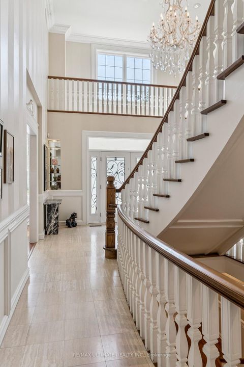 Photo 18 at 1 Versailles Court, Don Mills, Toronto