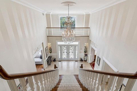 Photo 22 at 1 Versailles Court, Don Mills, Toronto