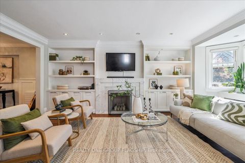 Photo 12 at 466 St Clements Avenue, Lawrence Park South, Toronto