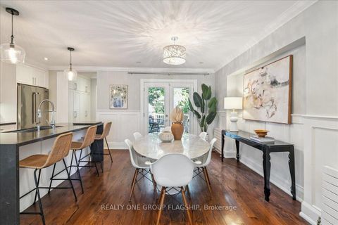 Photo 13 at 466 St Clements Avenue, Lawrence Park South, Toronto