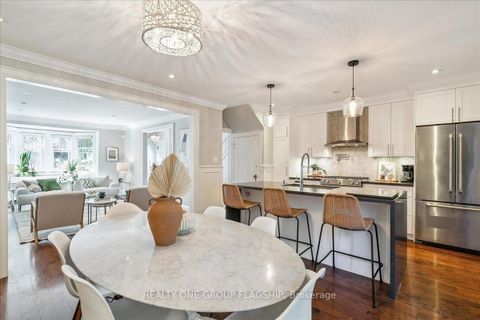 Photo 15 at 466 St Clements Avenue, Lawrence Park South, Toronto