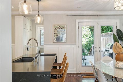 Photo 22 at 466 St Clements Avenue, Lawrence Park South, Toronto