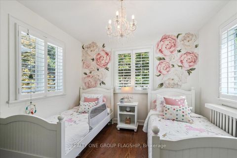 Photo 36 at 466 St Clements Avenue, Lawrence Park South, Toronto