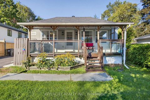 Photo 2 at 2152 25 Side Road, Alcona, Innisfil