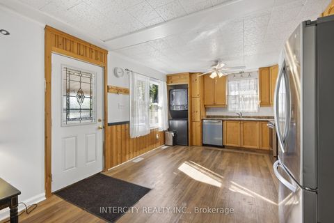 Photo 7 at 2152 25 Side Road, Alcona, Innisfil