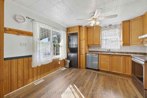 Photo 11 at 2152 25 Side Road, Alcona, Innisfil Photo 11 at 2152 25 Side Road, Alcona, Innisfil