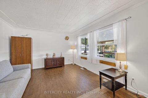 Photo 14 at 2152 25 Side Road, Alcona, Innisfil