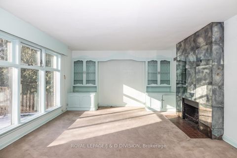 Photo 4 at 10 Campbell Crescent, York Mills, Toronto