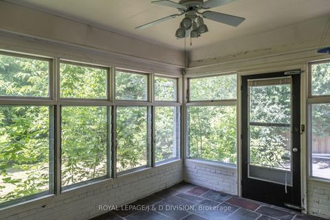 Photo 9 at 10 Campbell Crescent, York Mills, Toronto