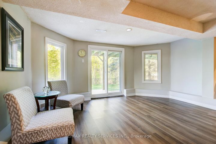 Photo 26 at 25 Brookbank Court, Heart Lake East, Brampton
