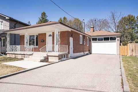 Photo 0 at 51 Rockport Crescent, Crosby, Richmond Hill