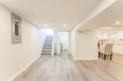 Photo 18 at 51 Rockport Crescent, Crosby, Richmond Hill