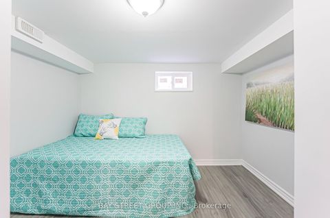 Photo 27 at 51 Rockport Crescent, Crosby, Richmond Hill