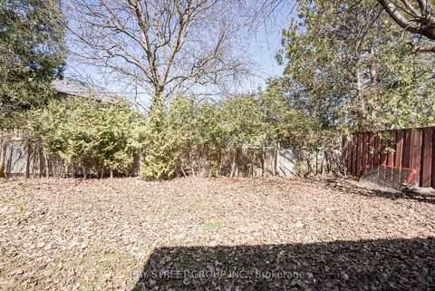 Photo 31 at 51 Rockport Crescent, Crosby, Richmond Hill