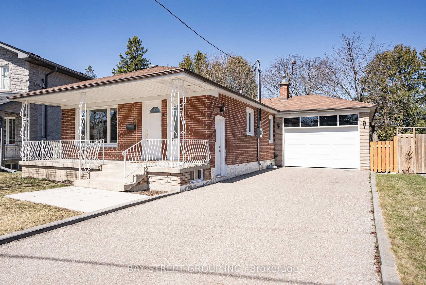 51 Rockport Crescent, Crosby, Richmond Hill 