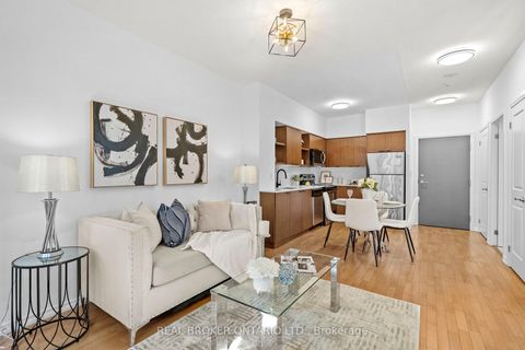 Photo 13 at 109 - 35 Hayden Street, Yonge Corridor, Toronto