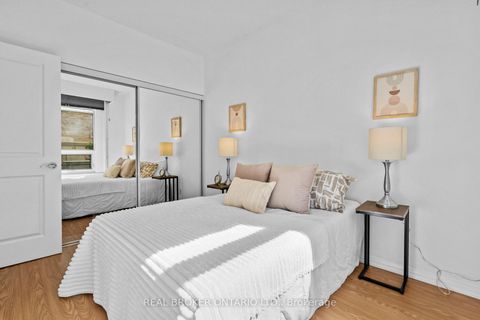 Photo 18 at 109 - 35 Hayden Street, Yonge Corridor, Toronto