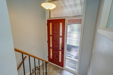 Photo 4 at 4 Stillbrook Court, West Hill, Toronto