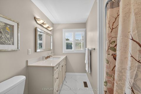 Photo 25 at 57 Stoddart Drive, Aurora Highlands, Aurora