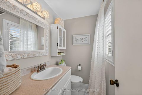 Photo 26 at 57 Stoddart Drive, Aurora Highlands, Aurora