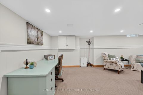 Photo 32 at 57 Stoddart Drive, Aurora Highlands, Aurora