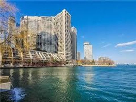 Photo 1 at 3311 - 55 Harbour Square, Waterfront Communities C1, Toronto